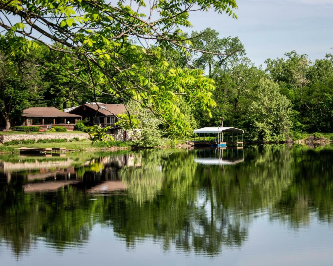 Basswood Resort Platte City Esterno foto